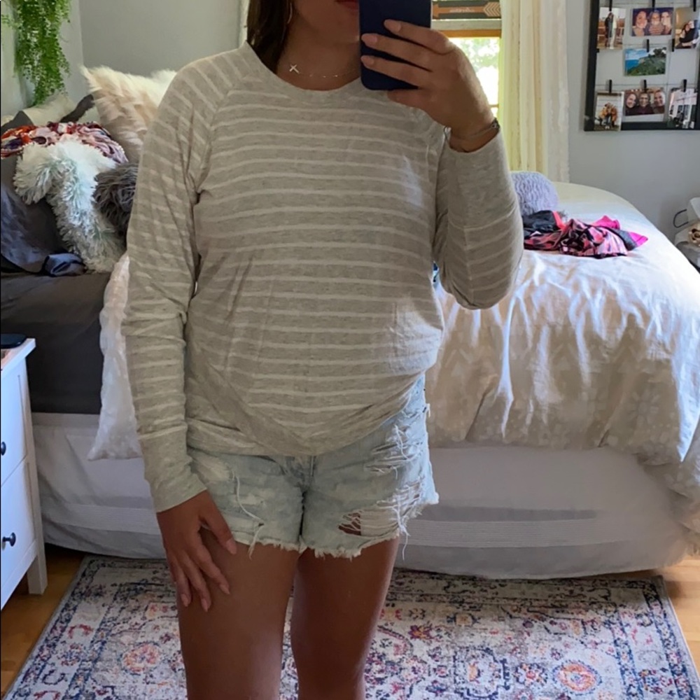 Athleta Pull over